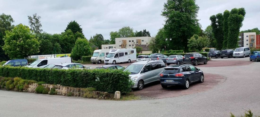 Stellplatz Doudeville — Area Autocaravanas in Doudeville