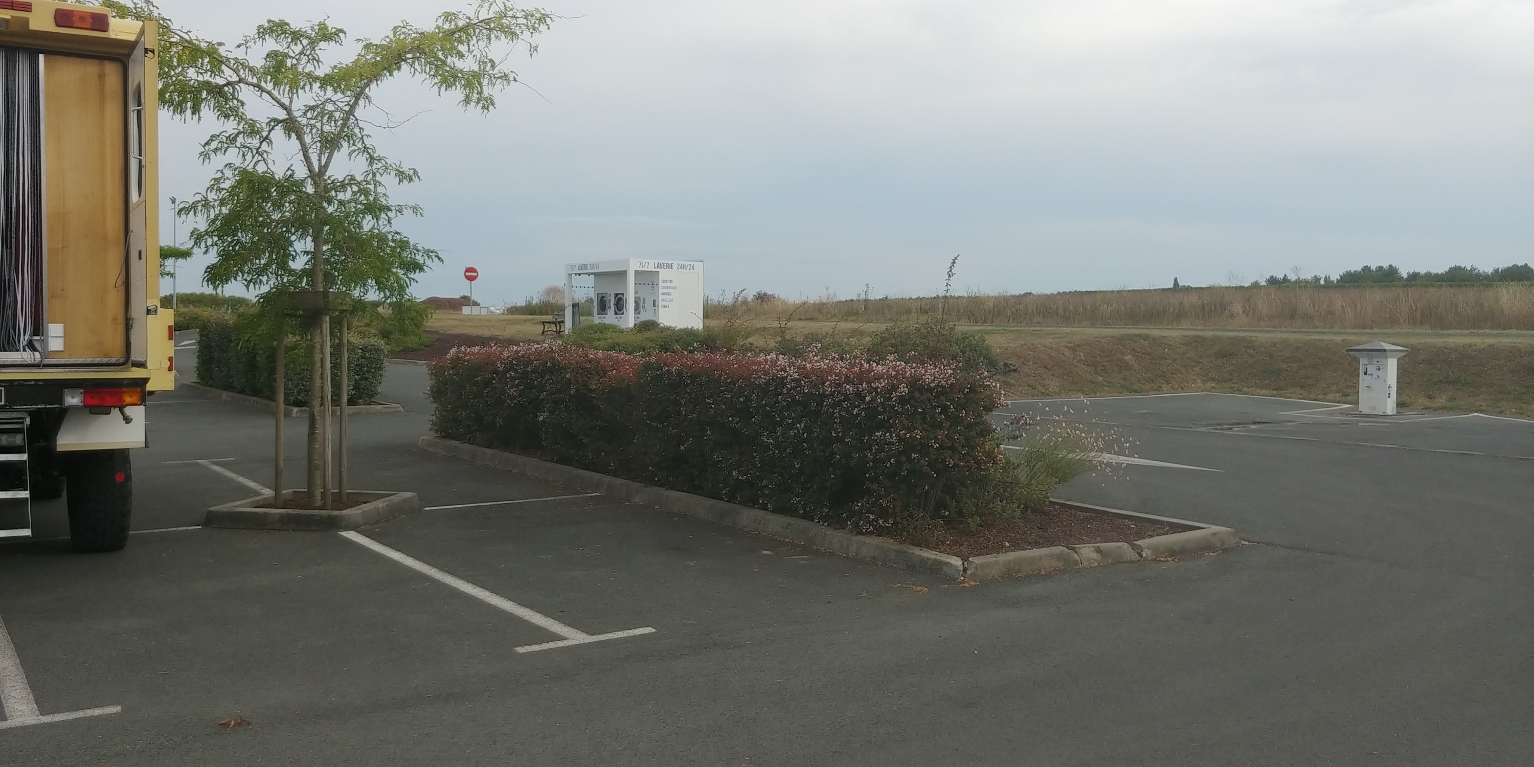 Stellplatz Intermarche, La Tremblade — Aire camping car in La Tremblade