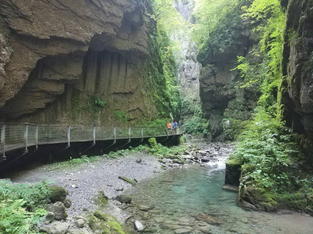 Stellplatz Licq-Athérey — Bobilplass in Sainte-Engrace