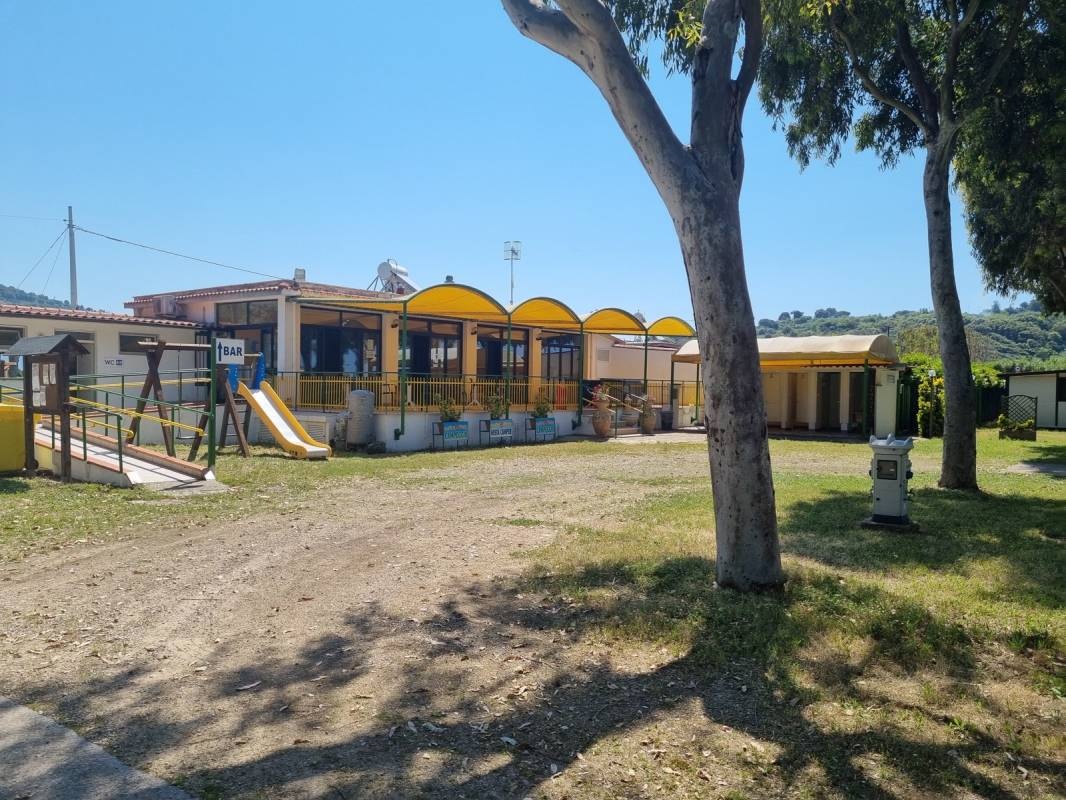Playa Colorada — Camperplads in Gaeta