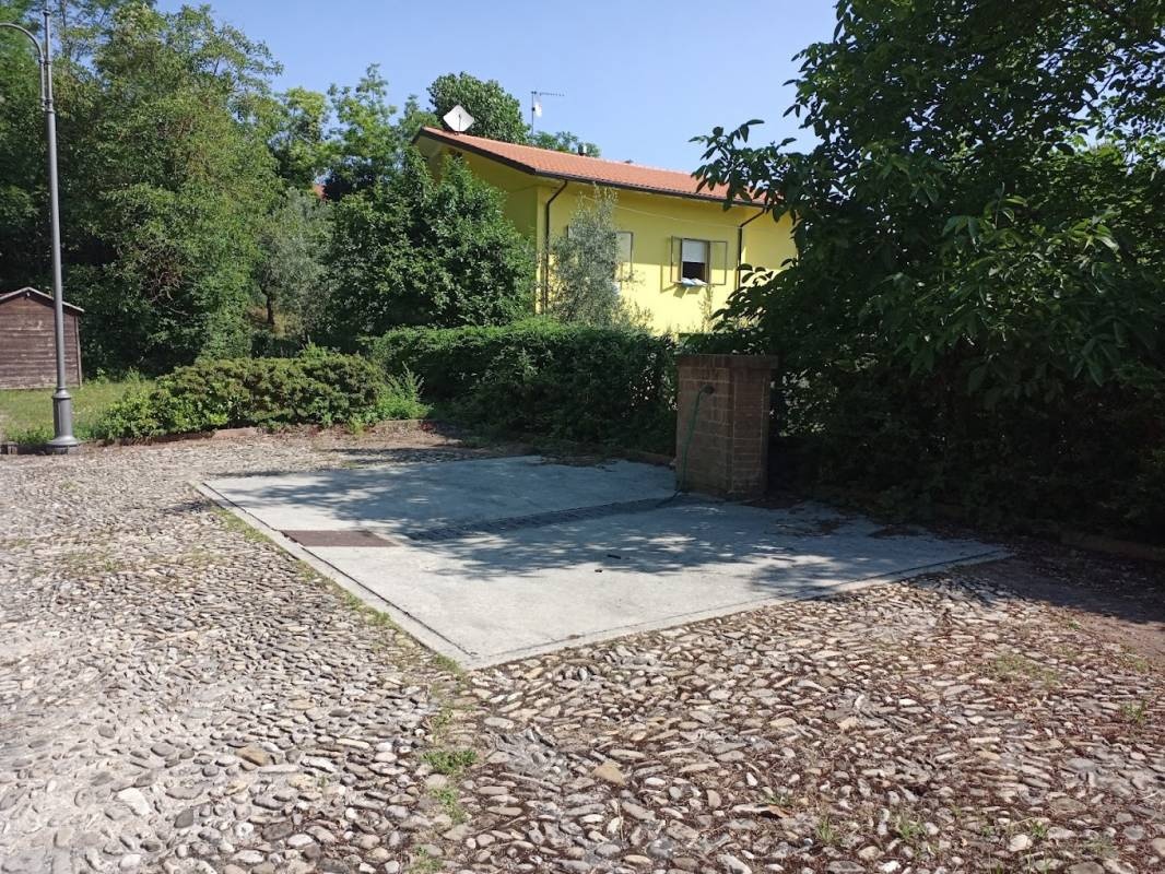 Stellplatz Montefiore Conca — Area Autocaravanas in Montefiore Conca