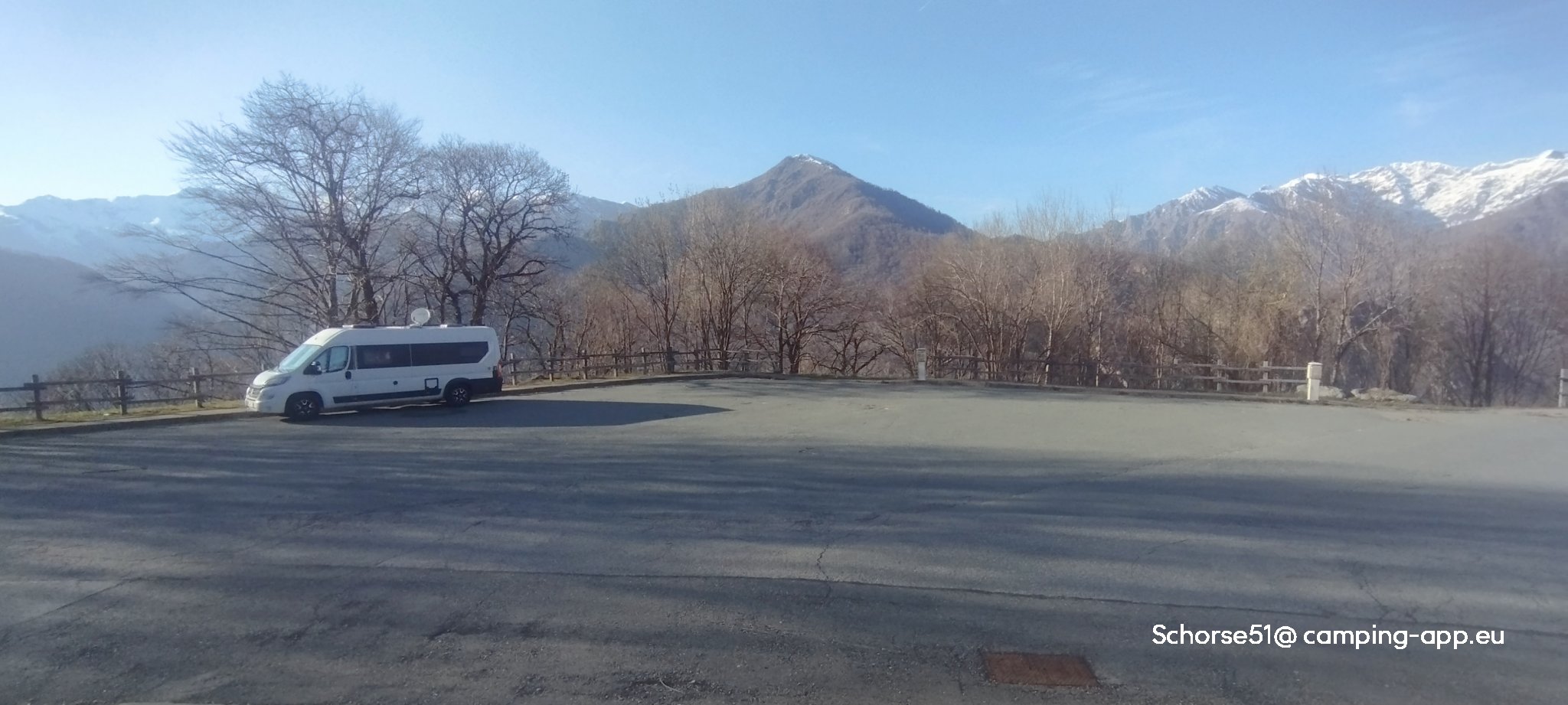 Stellplatz Alpette — Camperplaats in Alpette