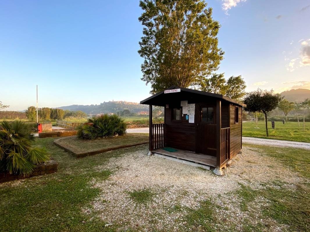 AREA CAMPER 2004 — Area Autocaravanas in Fermo