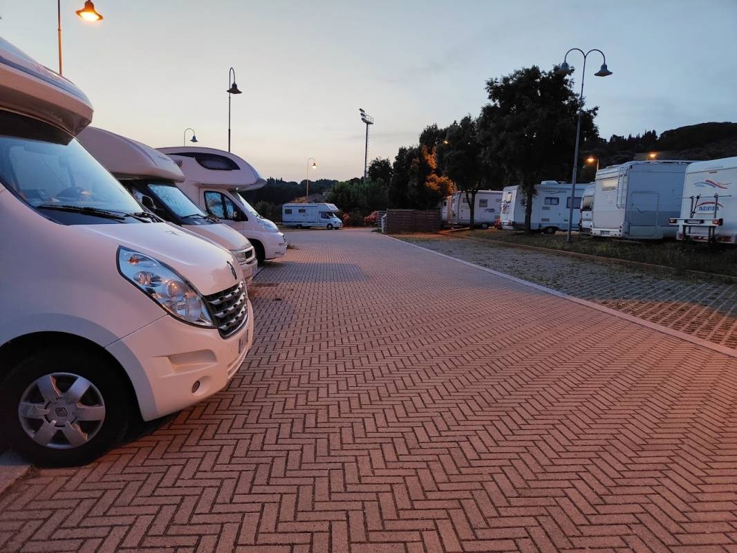Stellplatz — Bobilplass in Campiglia Marittima