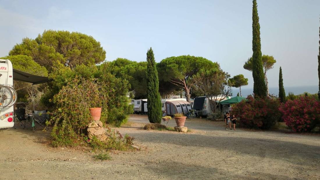Il Fortullino area sosta per camper — Area di sosta in Rosignano Marittimo
