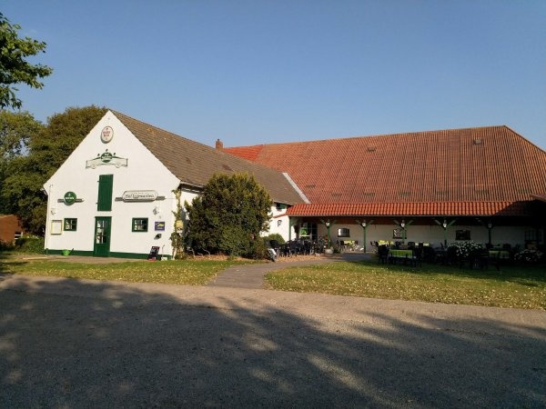 Stellplatz am Hof Iggewarden Butjadingen — Ved restaurant in Butjadingen-Fedderwardersiel