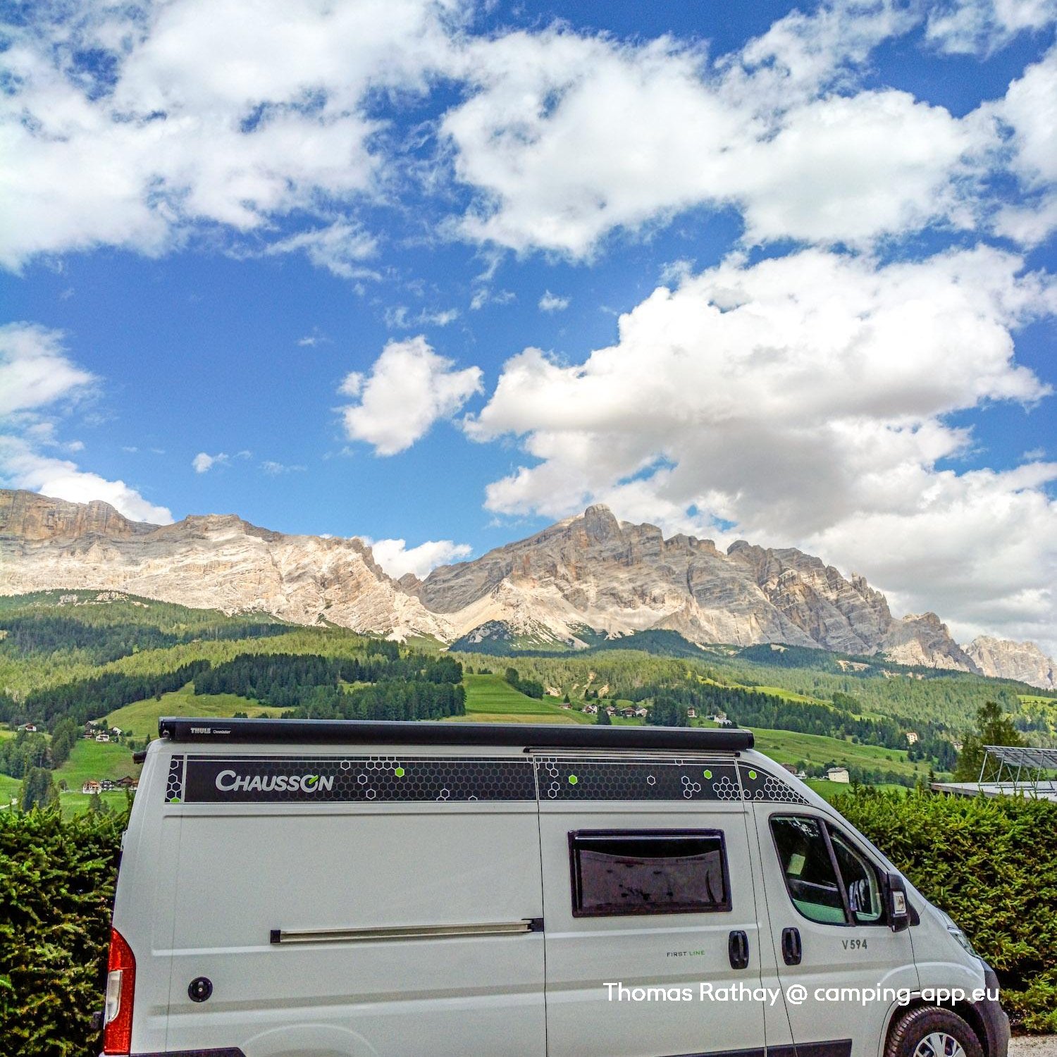 Camper Parking Odlina — Bobilplass in La Villa