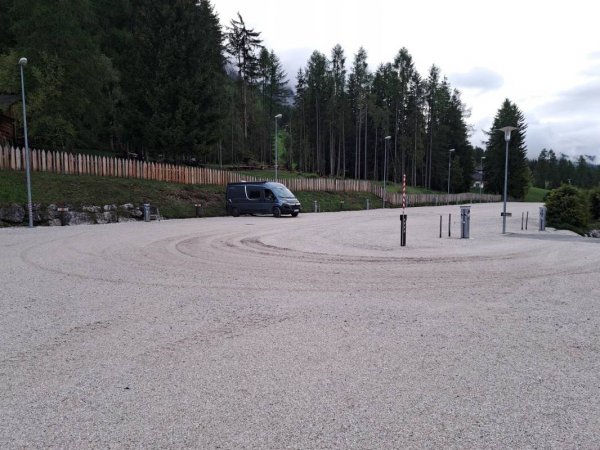 Camper Parking Odlina — Photo 2