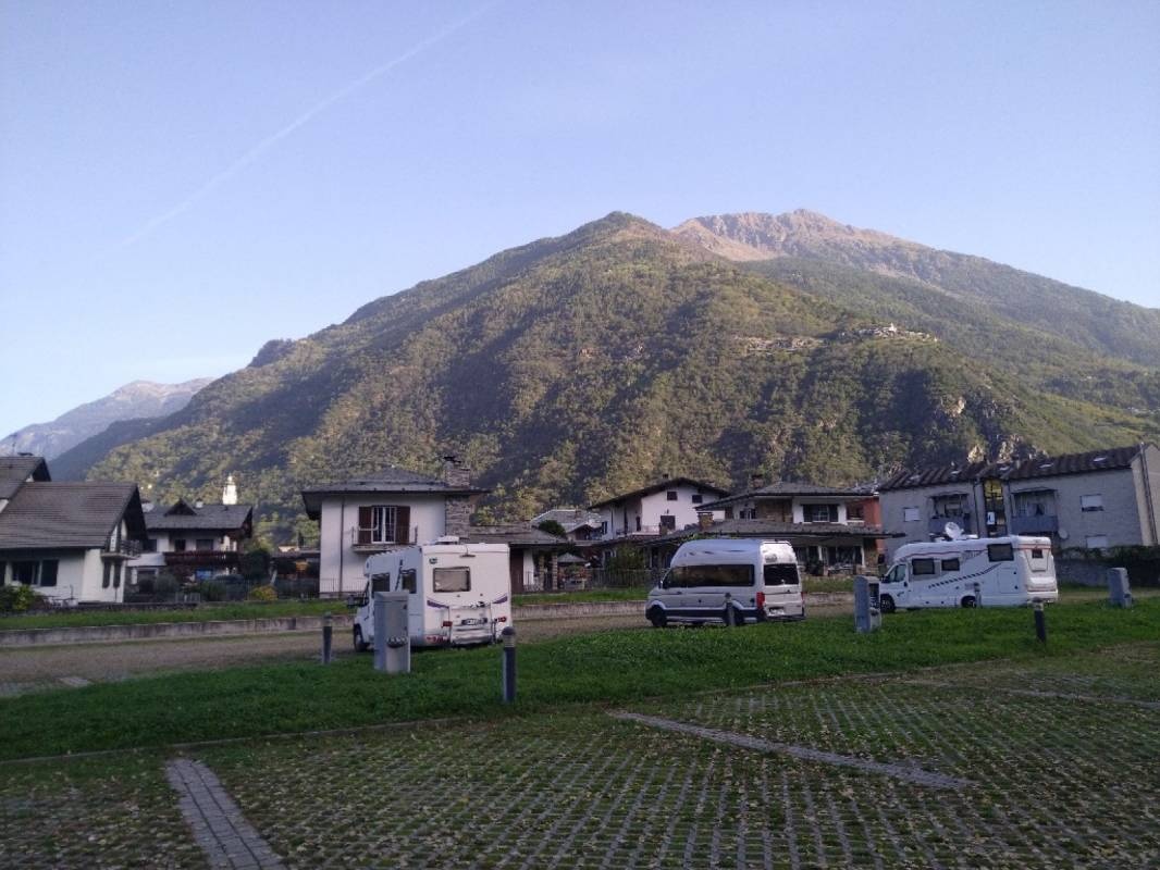Stellplatz Tirano — 露营车营地 in Tirano