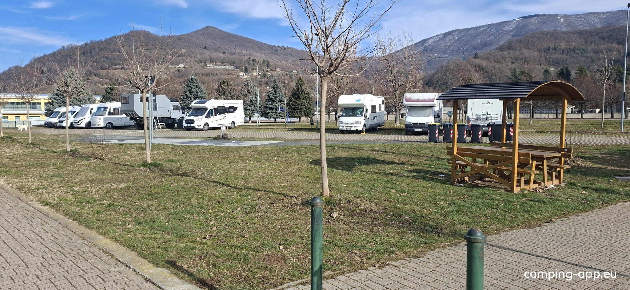 Stellplatz Garessio — Sítio para autocaravanas in Garessio