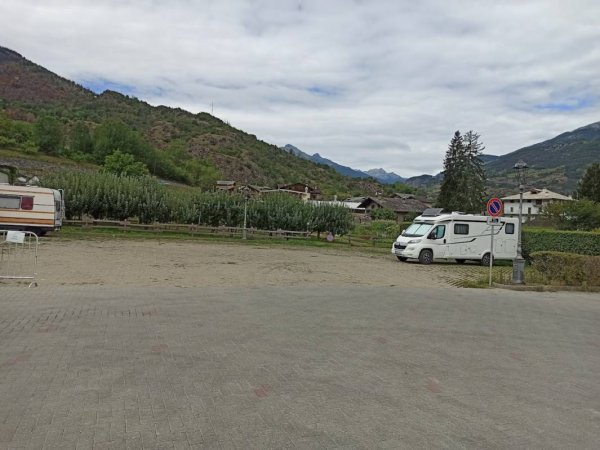 Stellplatz Aymavilles — Foto 2