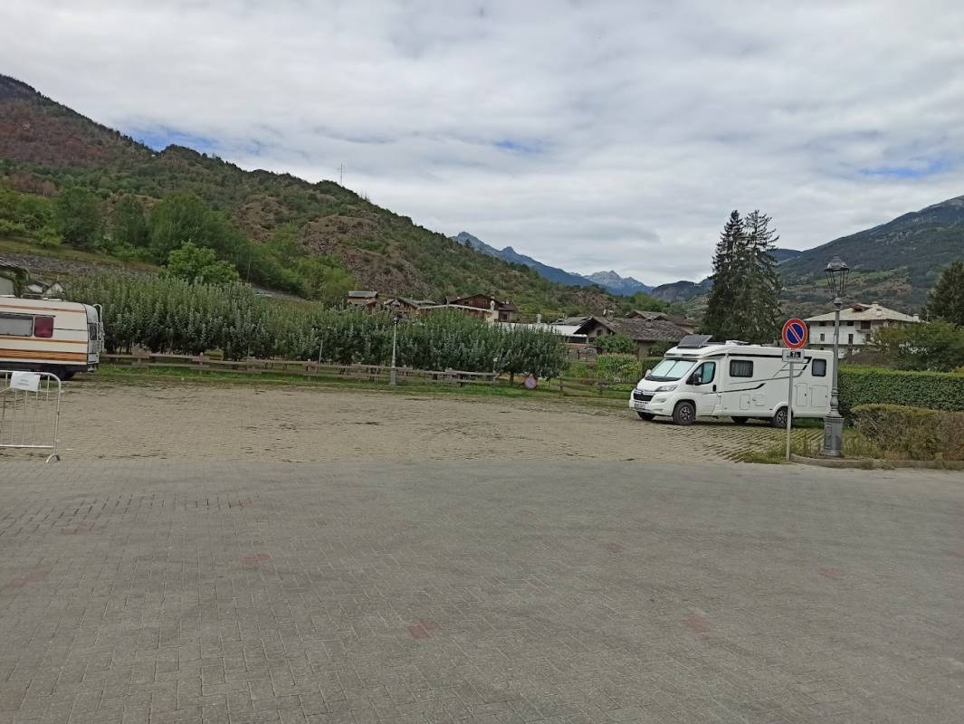 Stellplatz Aymavilles — Camperplaats in Aymavilles