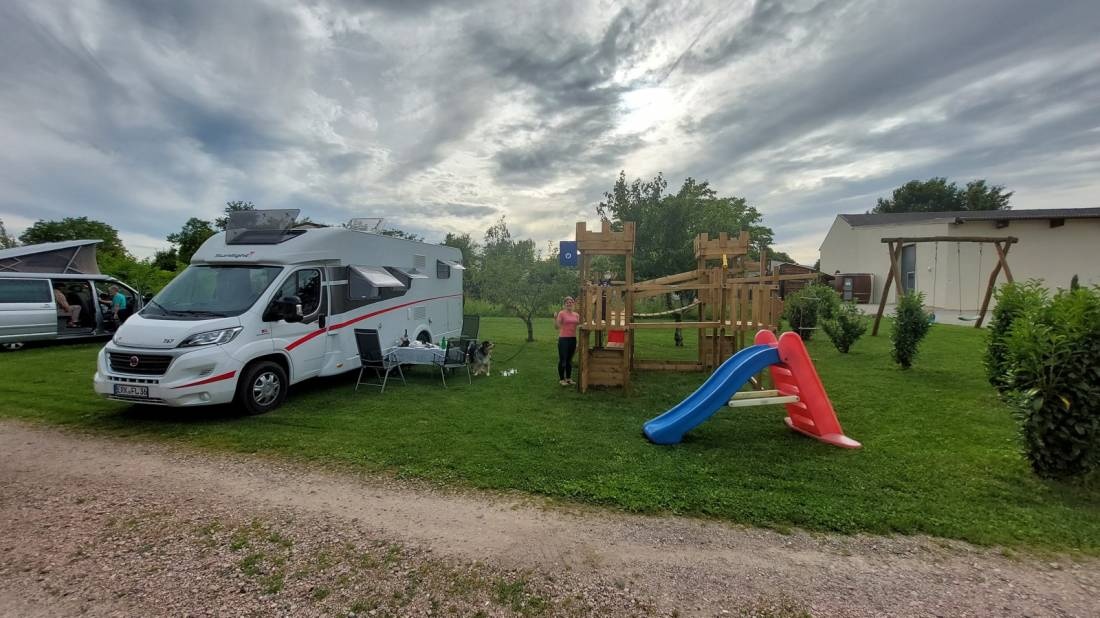Stellplatz Winzerhof Schnabel — Lagar in Gau-Bickelheim