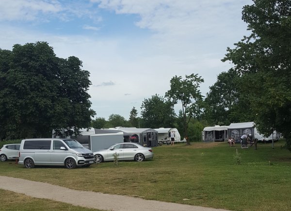 Stellplatz am Freizeit-Center — Photo 3