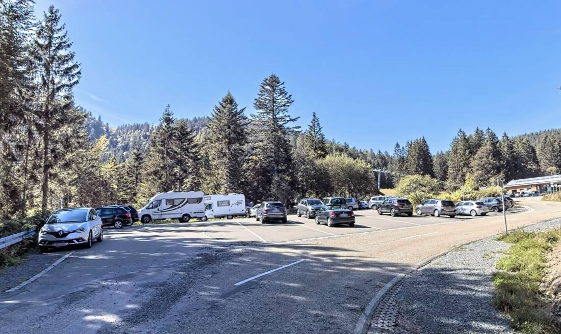 Übernachtungsparkplatz Belchen (im Schwarzwald) — Allmän parkering in Aitern