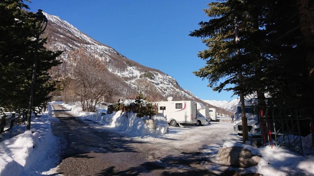 Stellplatz La Salle-les-Alpes — Sp. parking dla kamperów in La Salle-les-Alpes