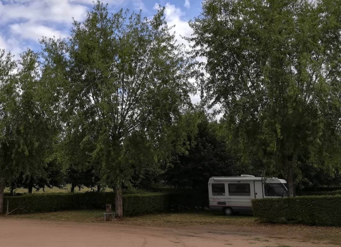 Stellplatz Archignat — Ställplats in Archignat
