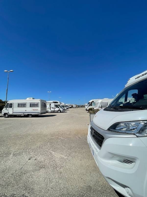 Sosta Camper Comunale — Campervan Site in Marina di Ragusa