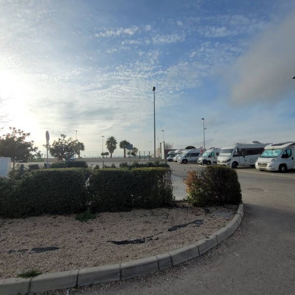 Stellplatz Úbeda — Photo 2