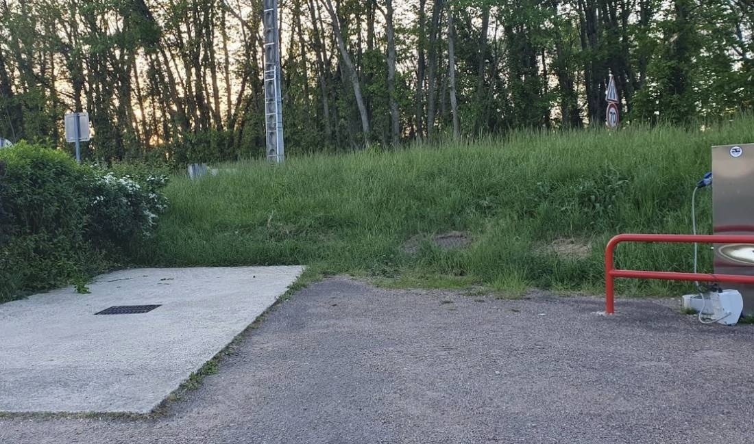 Stellplatz Chaumot — Aire camping car in Chaumot