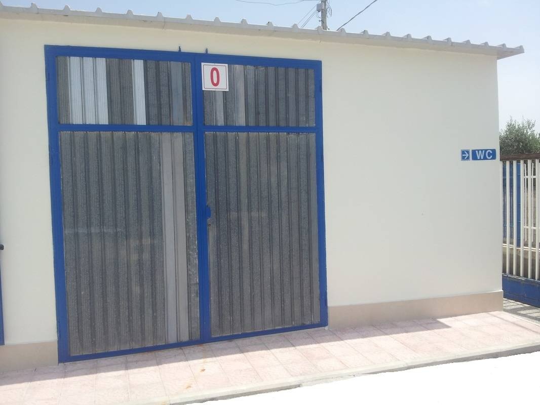 Autoparco Ricucci Angelo — Camperplads in Manfredonia
