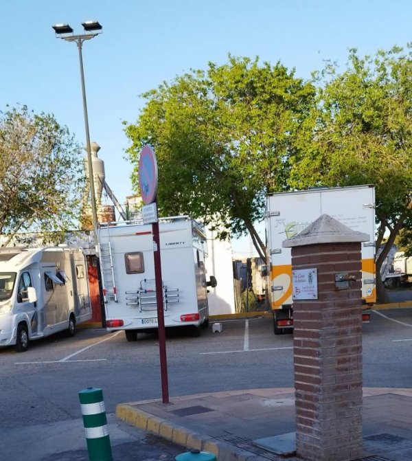 Stellplatz Albacete — Photo 4