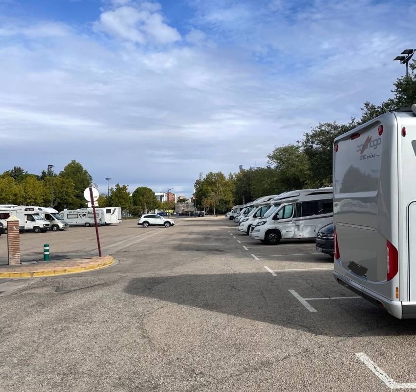 Stellplatz Albacete — Karavan Sitesi in Albacete