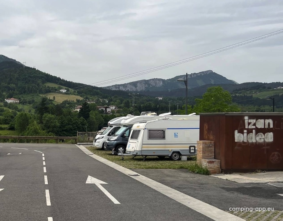 Stellplatz Oñati — Sítio para autocaravanas in Oñati