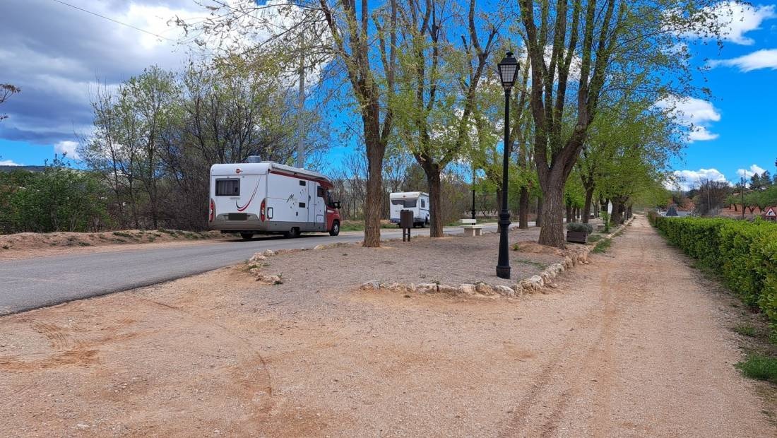 Stellplatz Ayora — Area Autocaravanas in Ayora