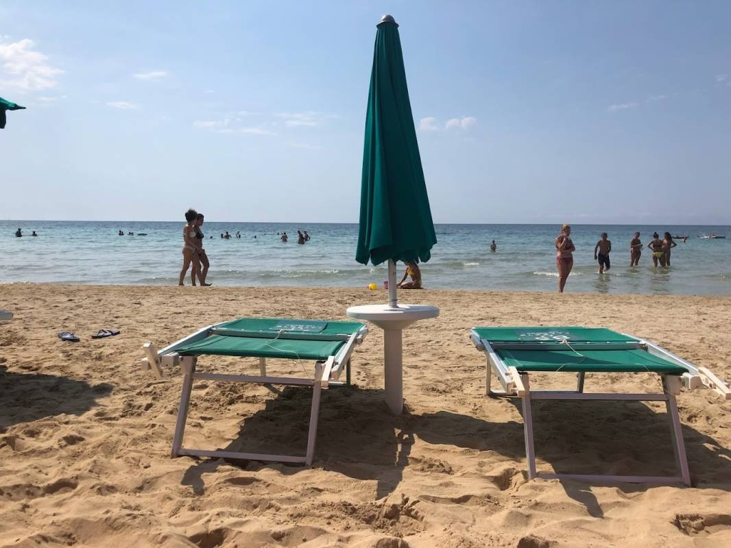 Parkplatz Salve — Sp. parking dla kamperów in Salve