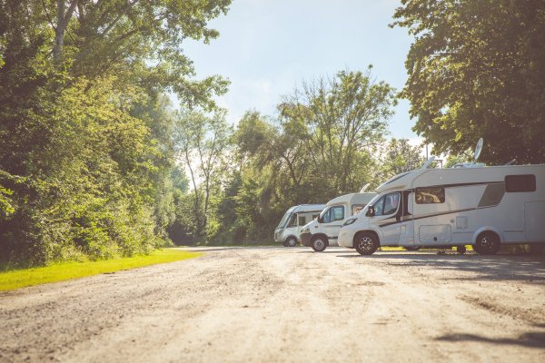 Stellplatz am Freibad Plattling