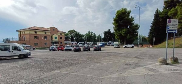 Stellplatz Fermo — Photo 2