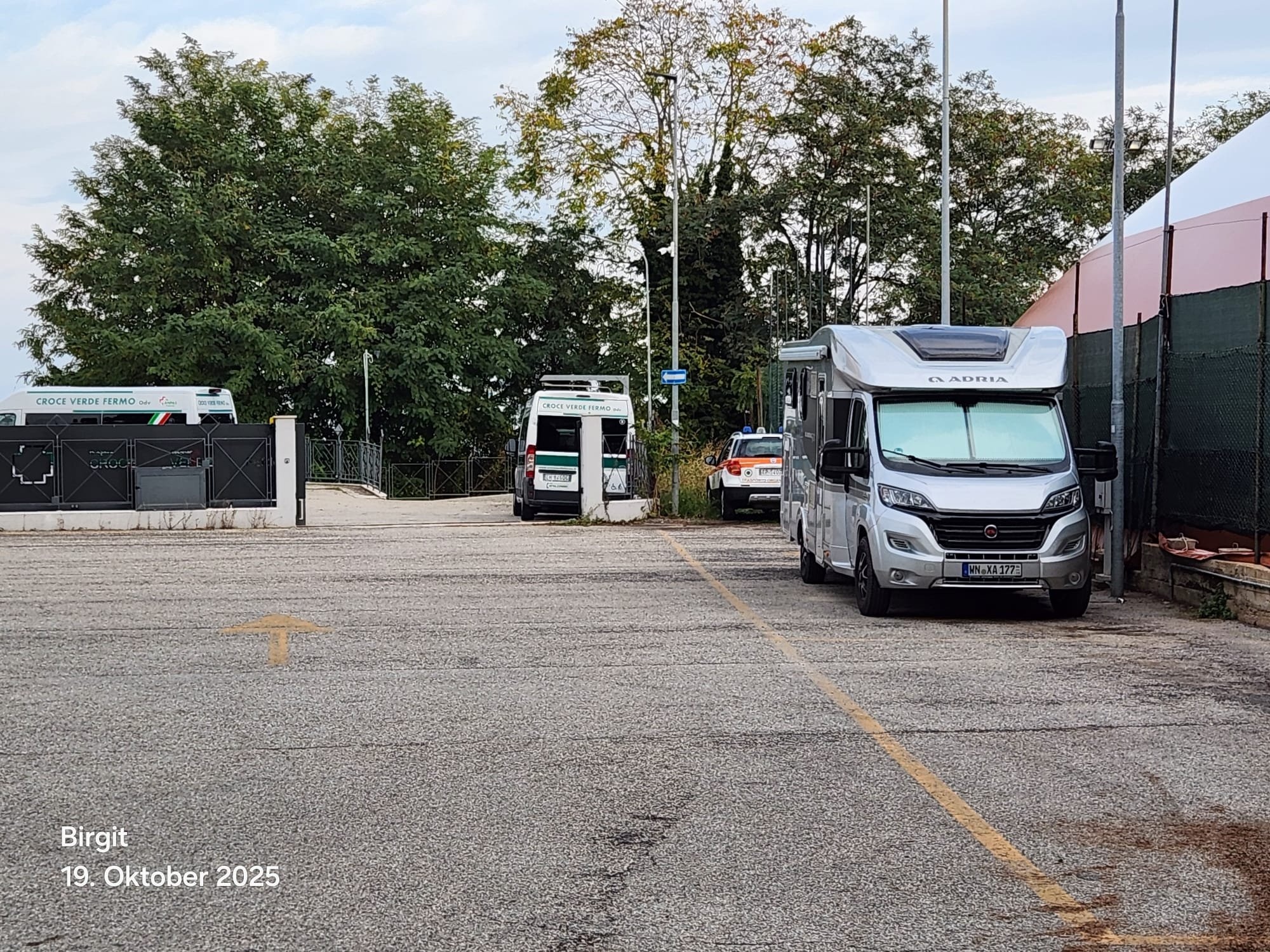 Stellplatz Fermo — Campervan Site in Fermo