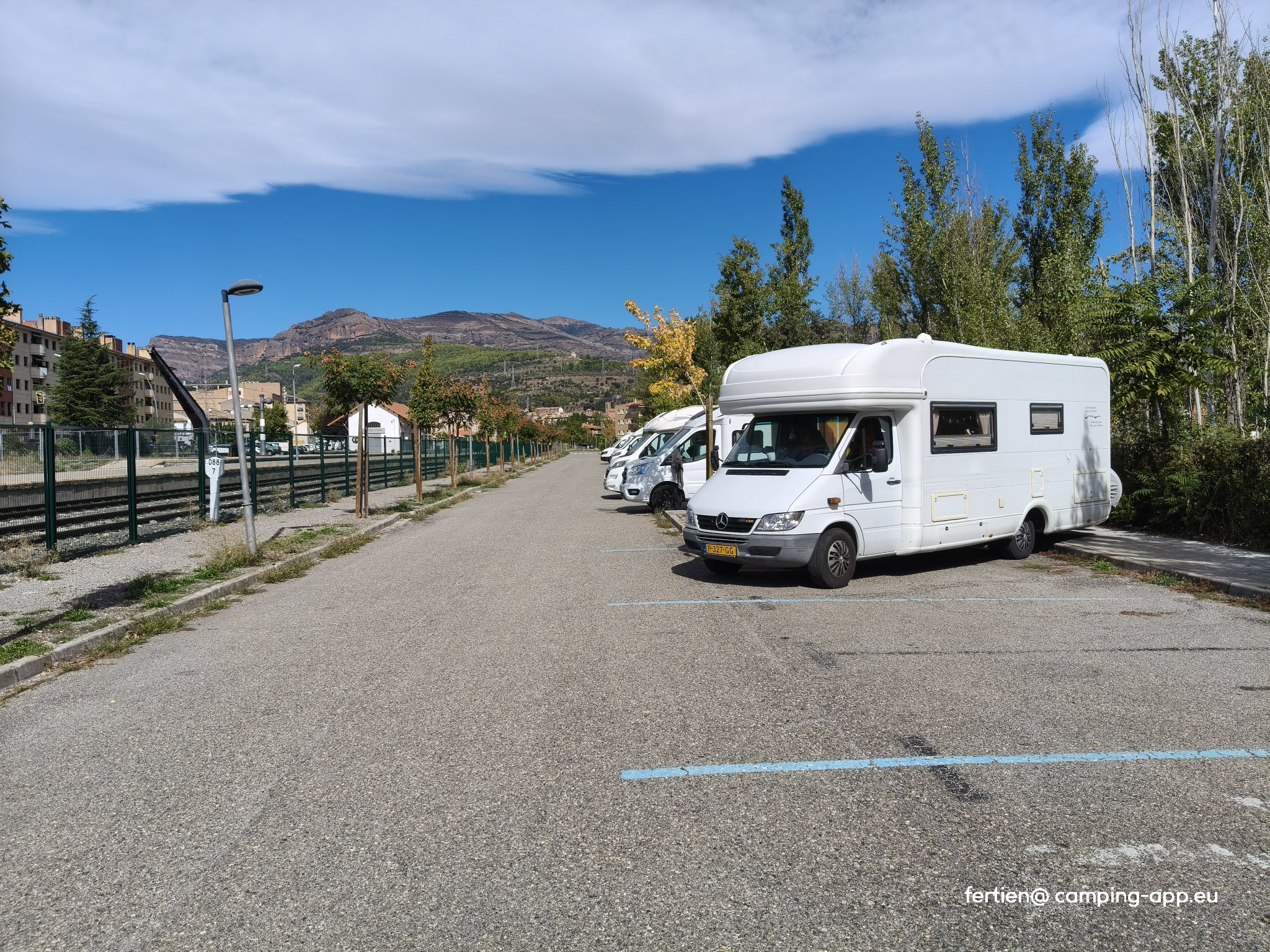 Stellplatz la Pobla de Segur — Karavan Sitesi in la Pobla de Segur