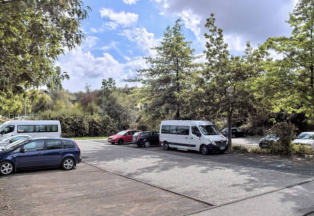 Parkplatz am alten Bahnhof — Öffentlicher Parkplatz in Kastellaun