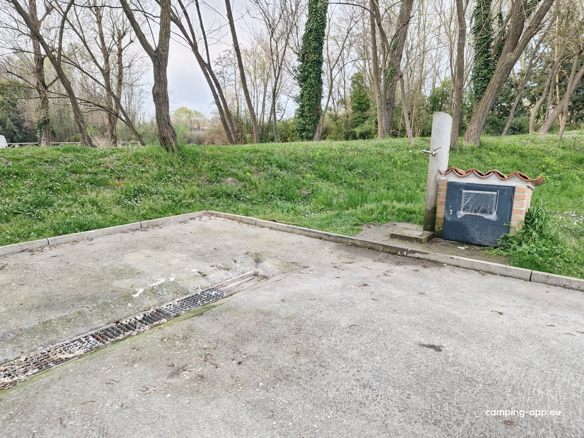 Stellplatz Palazzolo dello Stella — Photo 4