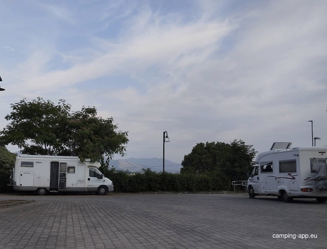 Stellplatz Cassino — Bobilplass in Cassino