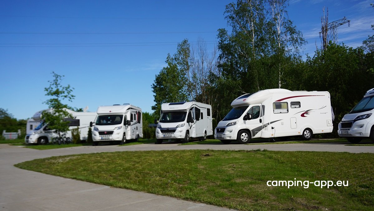 Stellplatz Melinenburg Leipzig — Camperplads in Leipzig