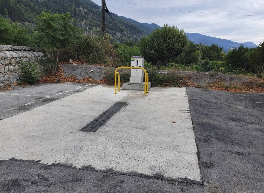 Stellplatz Entrevaux — Area di sosta in Entrevaux