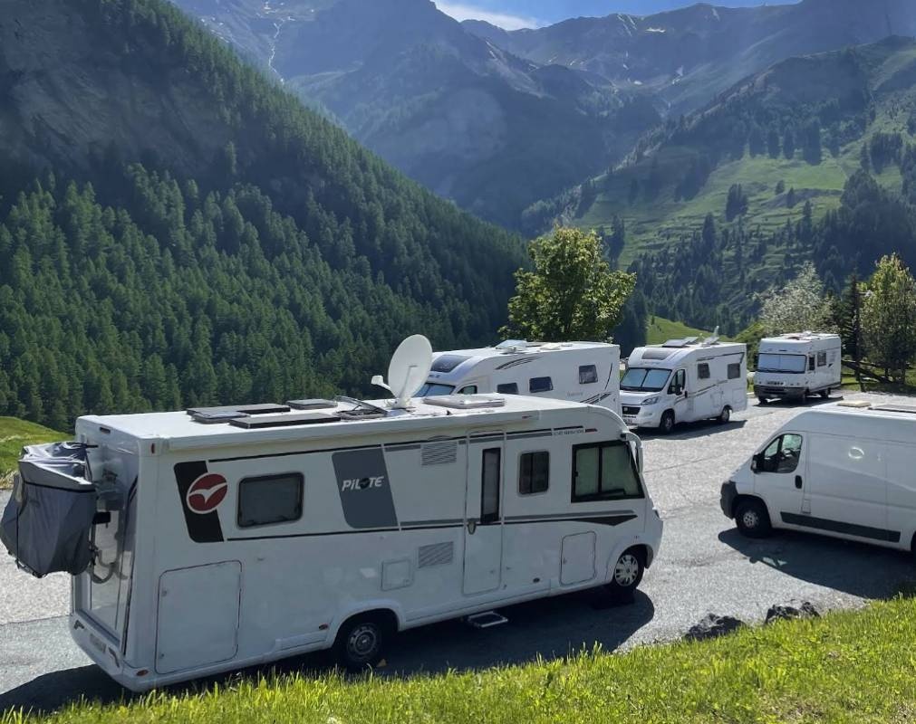 Stellplatz Saint-Véran — Area di sosta in Saint-Véran