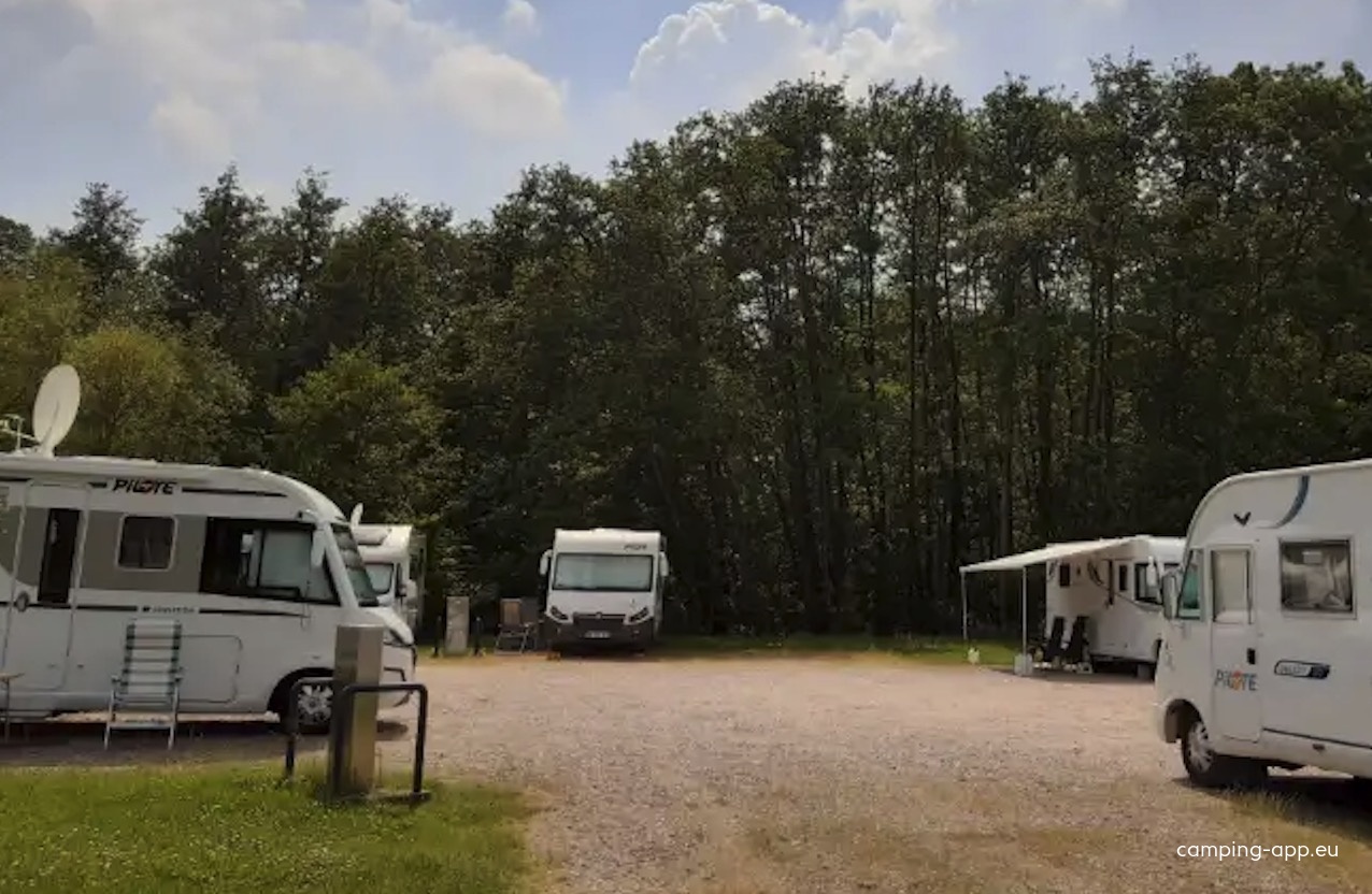 Stellplatz Orcières — Stellplatz in Orcières