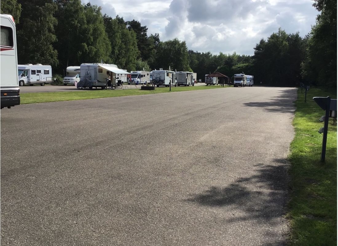 Reisemobilhafen Den Heyberg Kevelaer — Campervan Site in Kevelaer-Twisteden