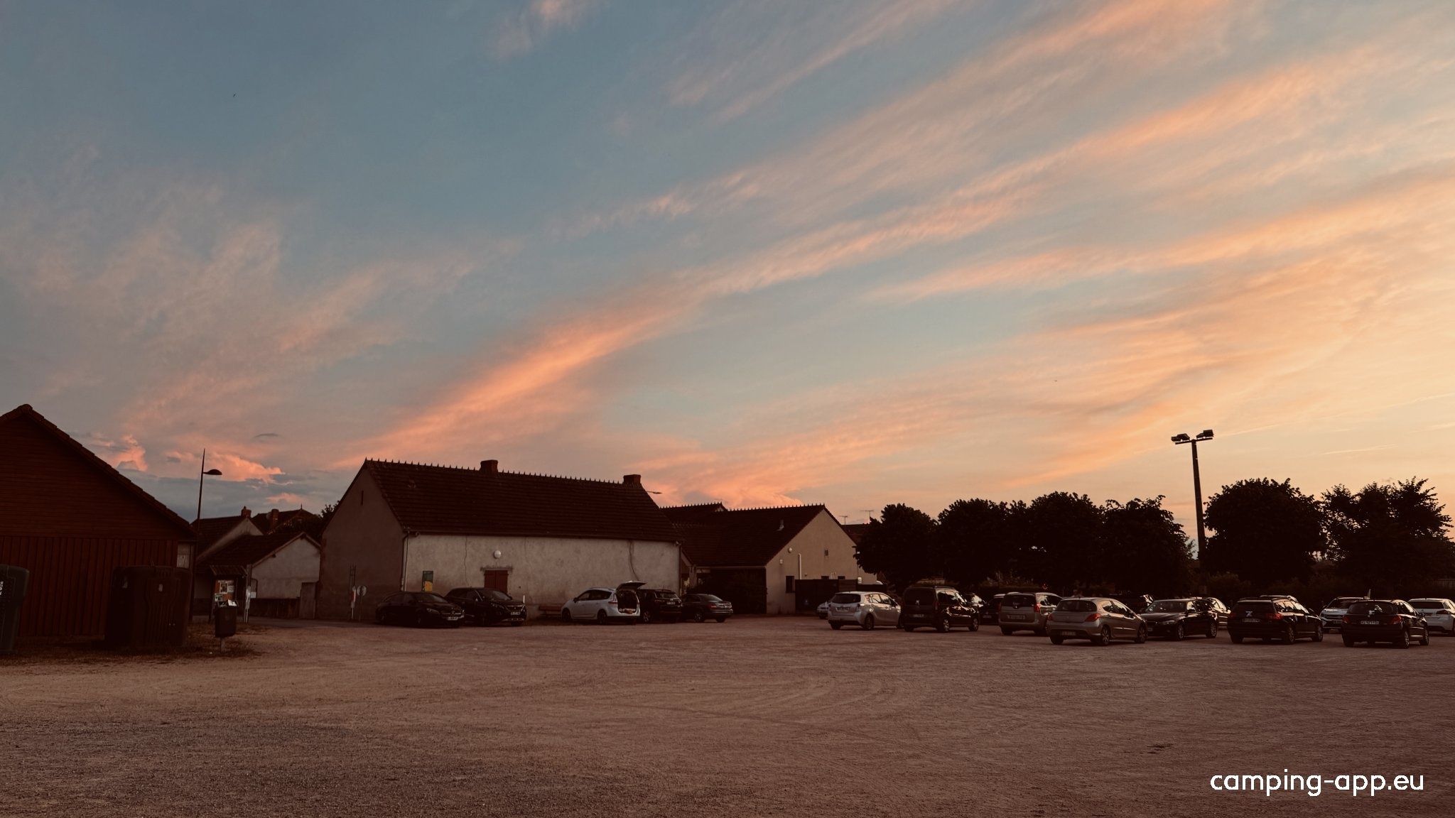 Salle Polyvalente — Area di sosta in Estivareilles