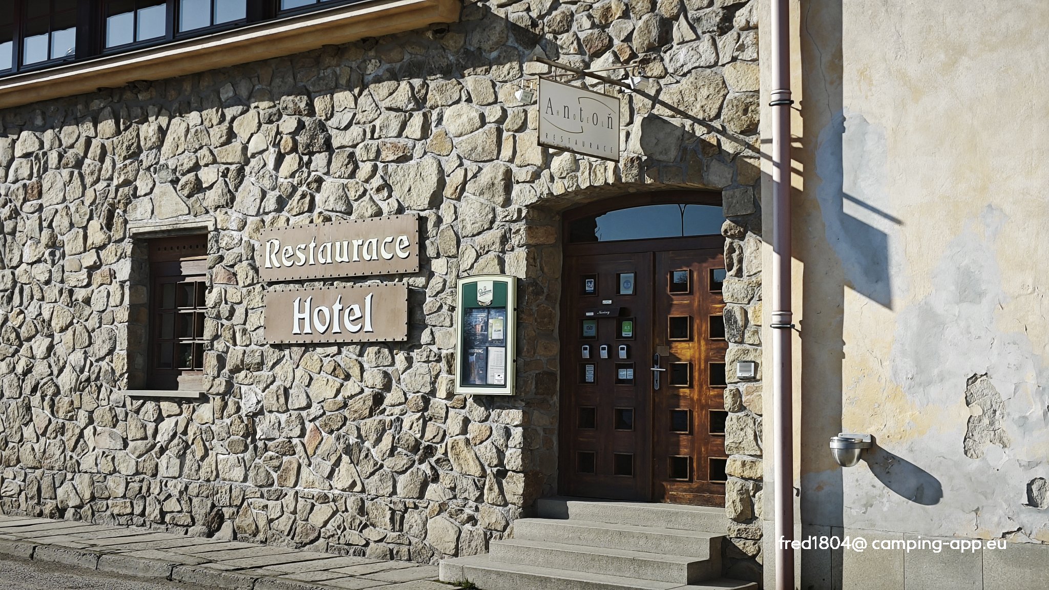 Stellplatz Teltsch — Karavan Sitesi in Teltsch