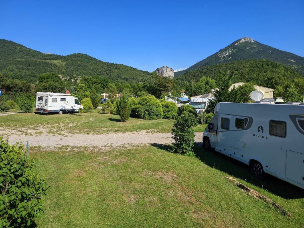 Stellplatz La Halte Napoleon Castellane — Camperplads in Castellane