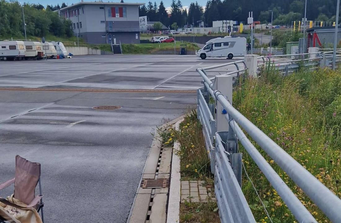 Stellplatz Biathlonstadion — Camperplads in Steinbach-Hallenberg