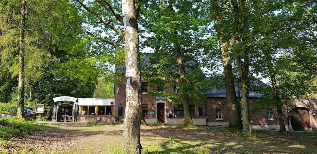 Stellplatz am Restaurant Waldesruh Nettetal — V restauraci in Nettetal