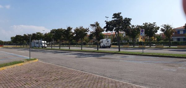 Stellplatz Eraclea — Foto 2