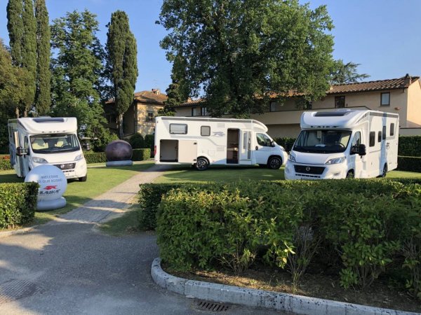 Stellplatz Genua Di Pons — Fotoğraf 6