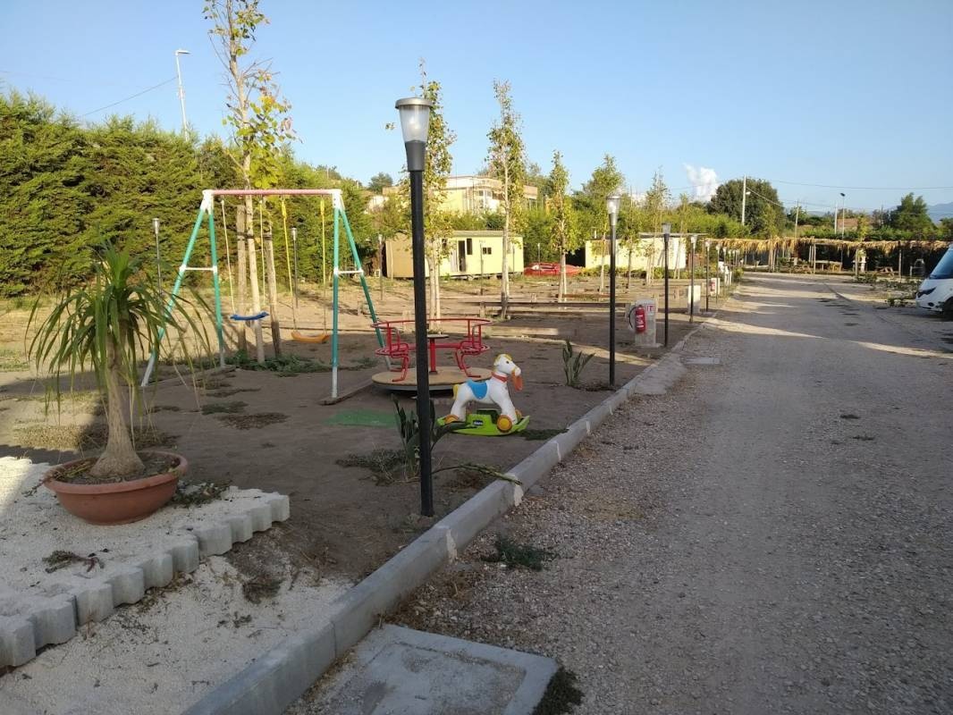 AgriCamping Stone Vesuvio — Stellplatz in Ercolano